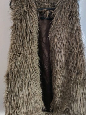 Fur waistcoat faux, like new, beige and brown, size M
