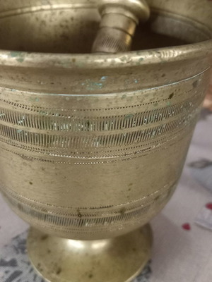 Bronze old mortar used