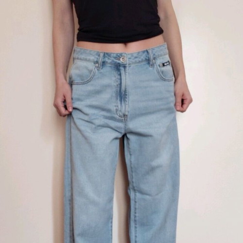 DKNY women's baggy jeans light blue, new, size L