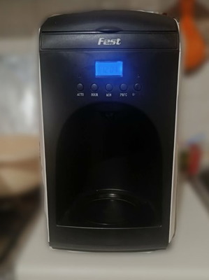 Fest CM4220-B Coffee Maker like new, 14 cups, filter