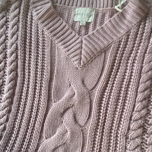 Moon River sweater like new, pink - dusty apple, size M