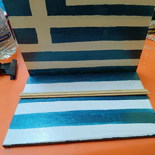 Handmade mobile and tablet stands new, two-position
