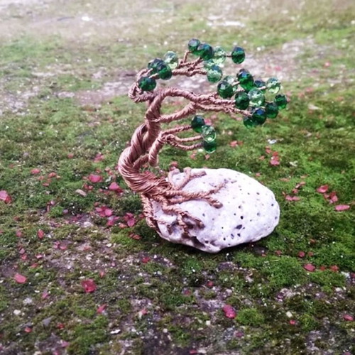 Bonsai wire tree with green beads new