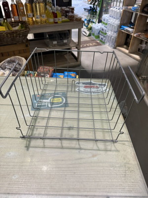 Organization baskets like new, ideal for mini markets and storage