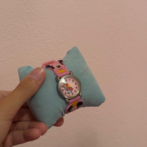 Children's watch pink used, women's