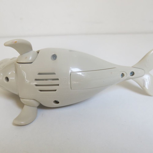 Bailey figure from Finding Dory Swigglefish series used