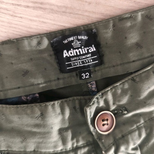 Admiral Bermuda size 32 like new, unused