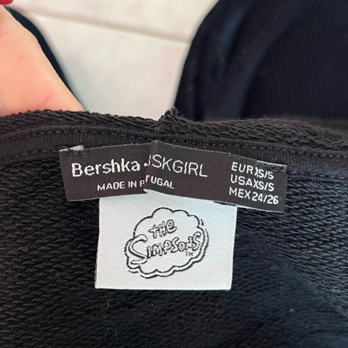 Simpans cropped sweatshirt Bershka used size XS black