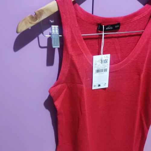 Mango women's top new, red, size XS