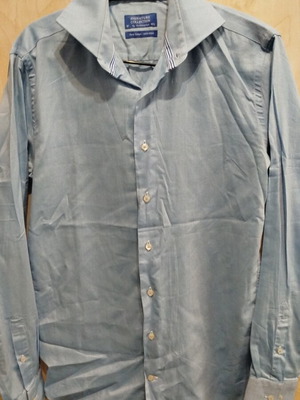 Signature Collection long sleeve shirt medium light blue like new