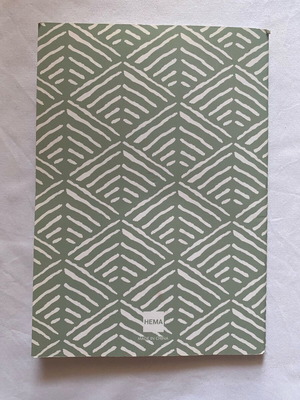 HEMA notebook with white lines new