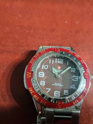 Swiss Army ανδρικό ρολόι κουαρζ καινούργιο με μεταλλικό μπρασελέ