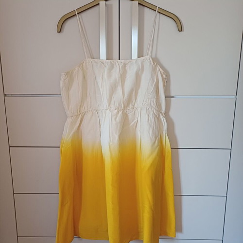 Summer dress like new, size medium, yellow