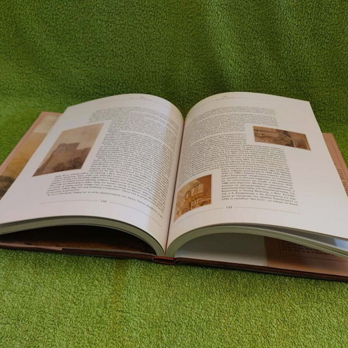 Agioi Topoi Kai Moni Sina book like new 2001