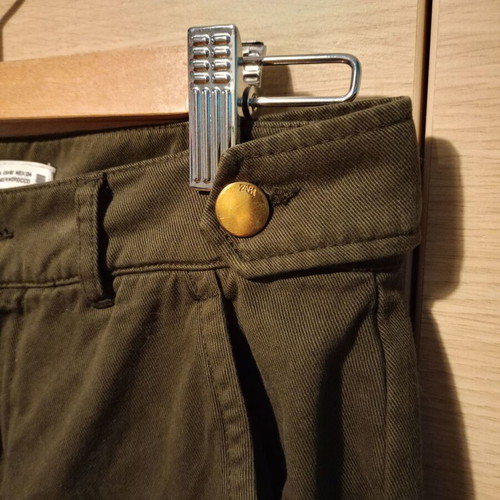 Zara dark olive green pants like new