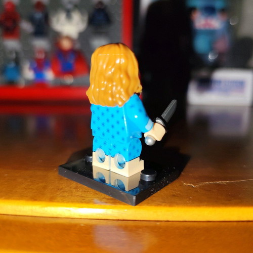Regan MacNeil (Possessed) like new with stand and knife