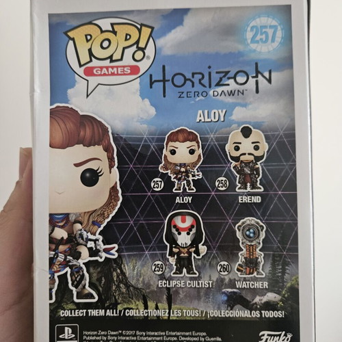 Aloy #257 Funko Pop used with box damage