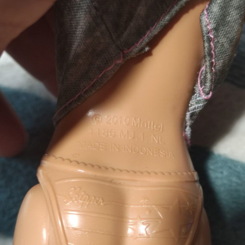 Mattel Barbie Skipper doll used, good condition