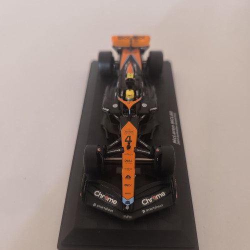 Μινιατούρα McLaren F1 1:43 σαν καινούργιο