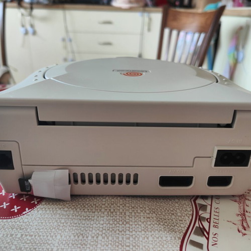 Sega Dreamcast console like new with 22 games and accessories