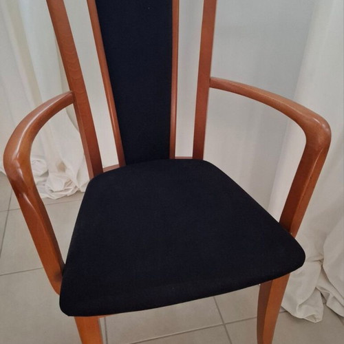 Dining set cherry wood and glass table with 6 chairs like new