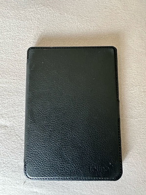 Tolino Shine 4 E-Book Reader with 6" Touchscreen 16GB and Case Charger like new