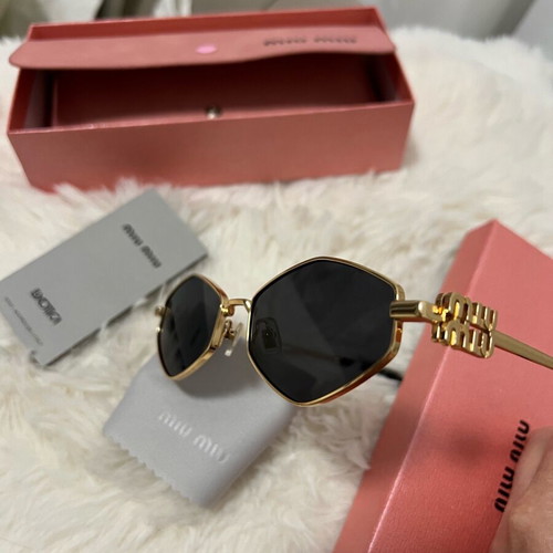 Sunglasses new, black and yellow