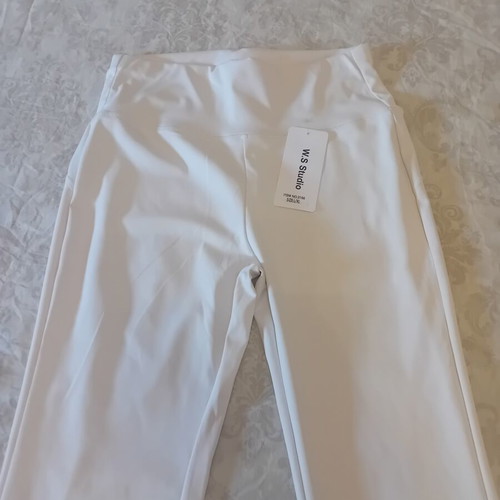 Athletic pants like leggings, beige, size M