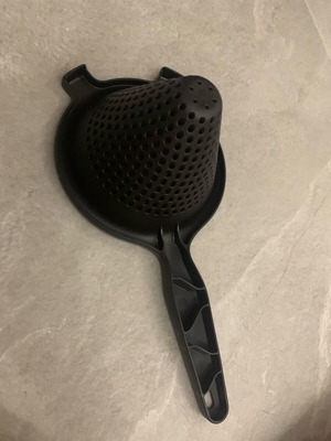 Tupperware Sieve Small Colander New