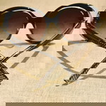  Γυναικεία γυαλιά ηλίου Fendi, τιμή αγοράς 245Ε
