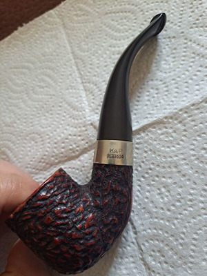 K&P Petersons πίπα καινούργια με red/black rustic φινίρισμα