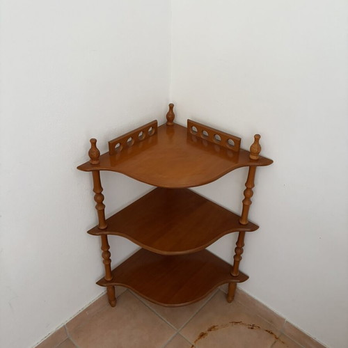 Classic corner shelf used, excellent condition