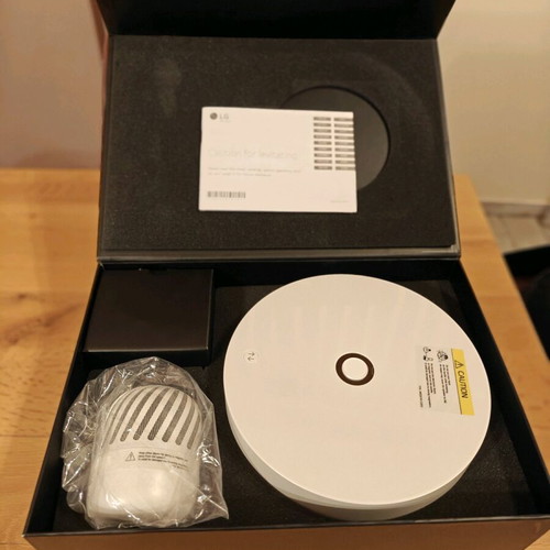 LG PJ9 Portable Speaker New Bluetooth 360° with Subwoofer