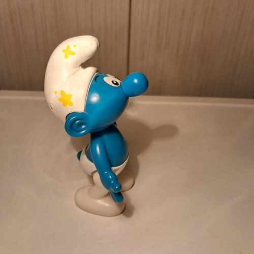 The Smurfs Astronomer McDonald’s Happy Meal Toy 2002 like new