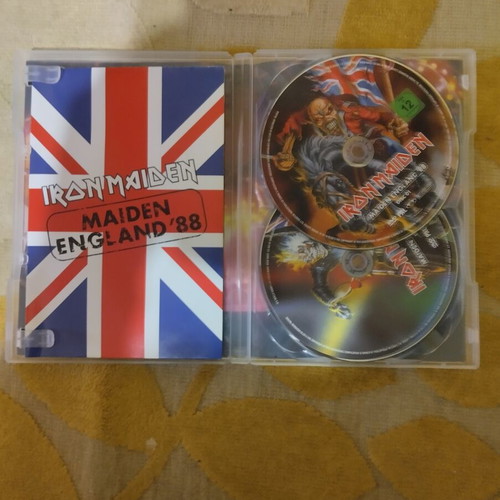 Iron Maiden DVD like new, metal