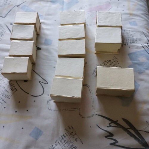 Bomboniera boxes with magnet pack of 12 like new