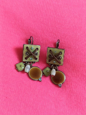 Vintage earrings with enamel and leather like new