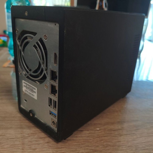 Qnap TS-251+ NAS with 8GB RAM and 8 camera licenses