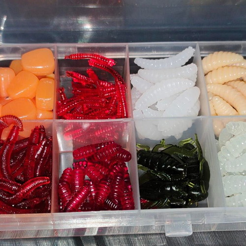 Artificial Fishing Lures Set like new, silicone and plastic box