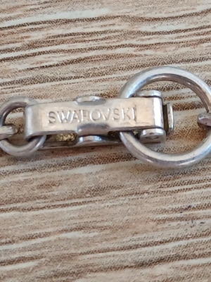 Κολιέ Swarovski με μενταγιόν καρδιά και pave κρύσταλλα σαν καινούργιο
