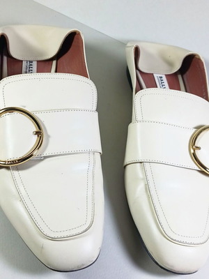 Bally Malinda slip-on loafers μεταχειρισμένα, μέγεθος 39, λευκό δέρμα