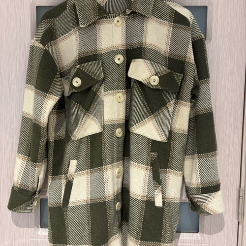 LC Waikiki shirt size M like new, beige and green