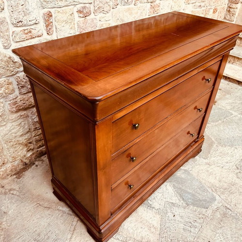 Vintage chest of drawers made of solid mahogany like new