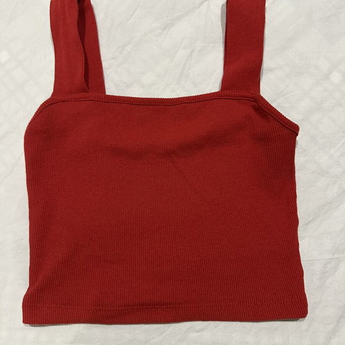 Red Rib Crop Top like new with square neckline