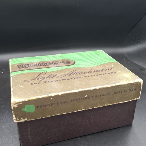 View-Master stereoscope used with cards by Sawyer Inc.