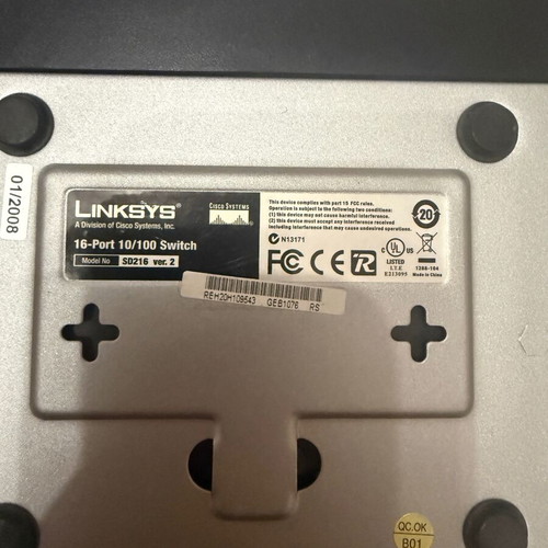 Linksys SD216 network switch used, 16-port 10/100 Ethernet