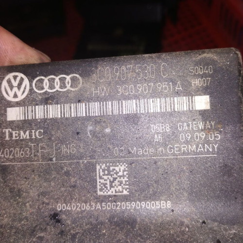 Μονάδα κεντρικού κλειδώματος Volkswagen Passat (B6) μεταχειρισμένη, 3C0907530C