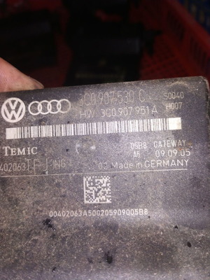 Μονάδα κεντρικού κλειδώματος Volkswagen Passat (B6) μεταχειρισμένη, 3C0907530C