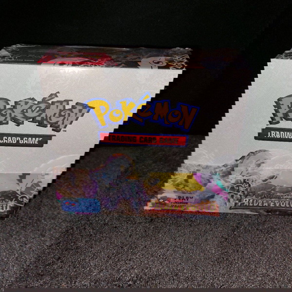 Pokemon TCG Scarlet & Violet Paldea Evolved - booster box