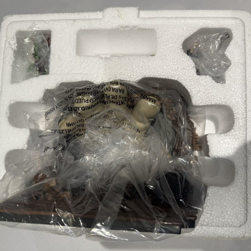 Little Nightmares III Escaping Monster Baby Diorama new limited edition
